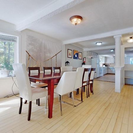 Main Beach River Retreat - Wasaga Beach 1 - Main Strip - 95 Mosley St 외부 사진