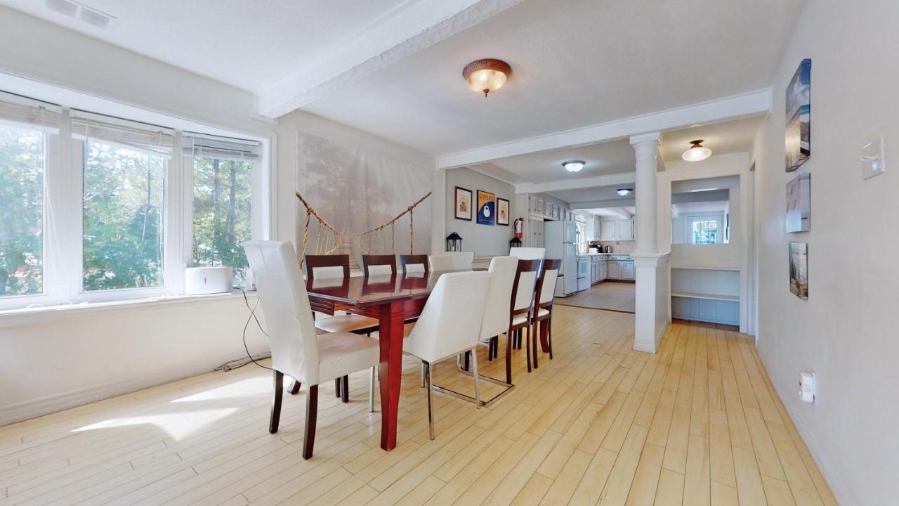 Main Beach River Retreat - Wasaga Beach 1 - Main Strip - 95 Mosley St 외부 사진