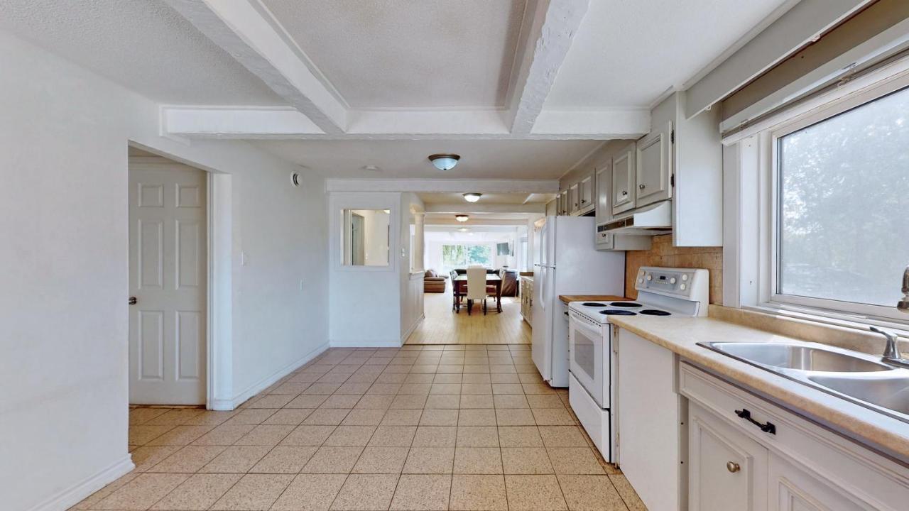 Main Beach River Retreat - Wasaga Beach 1 - Main Strip - 95 Mosley St 외부 사진