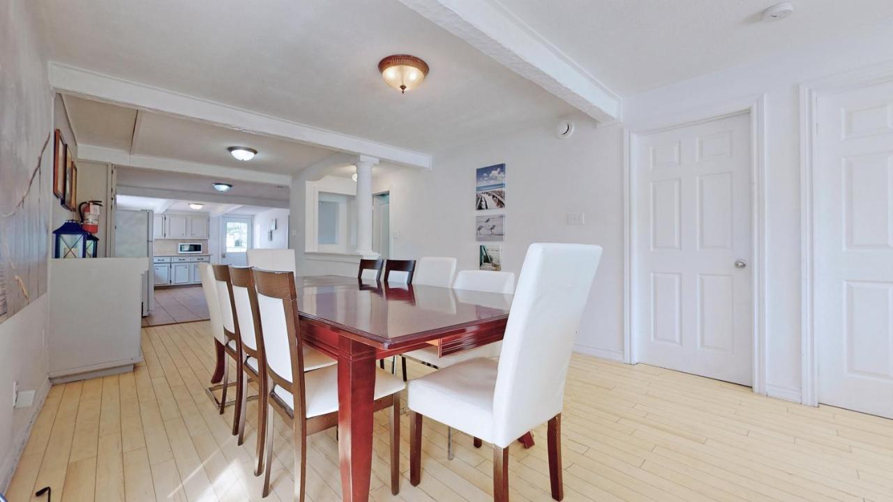 Main Beach River Retreat - Wasaga Beach 1 - Main Strip - 95 Mosley St 외부 사진