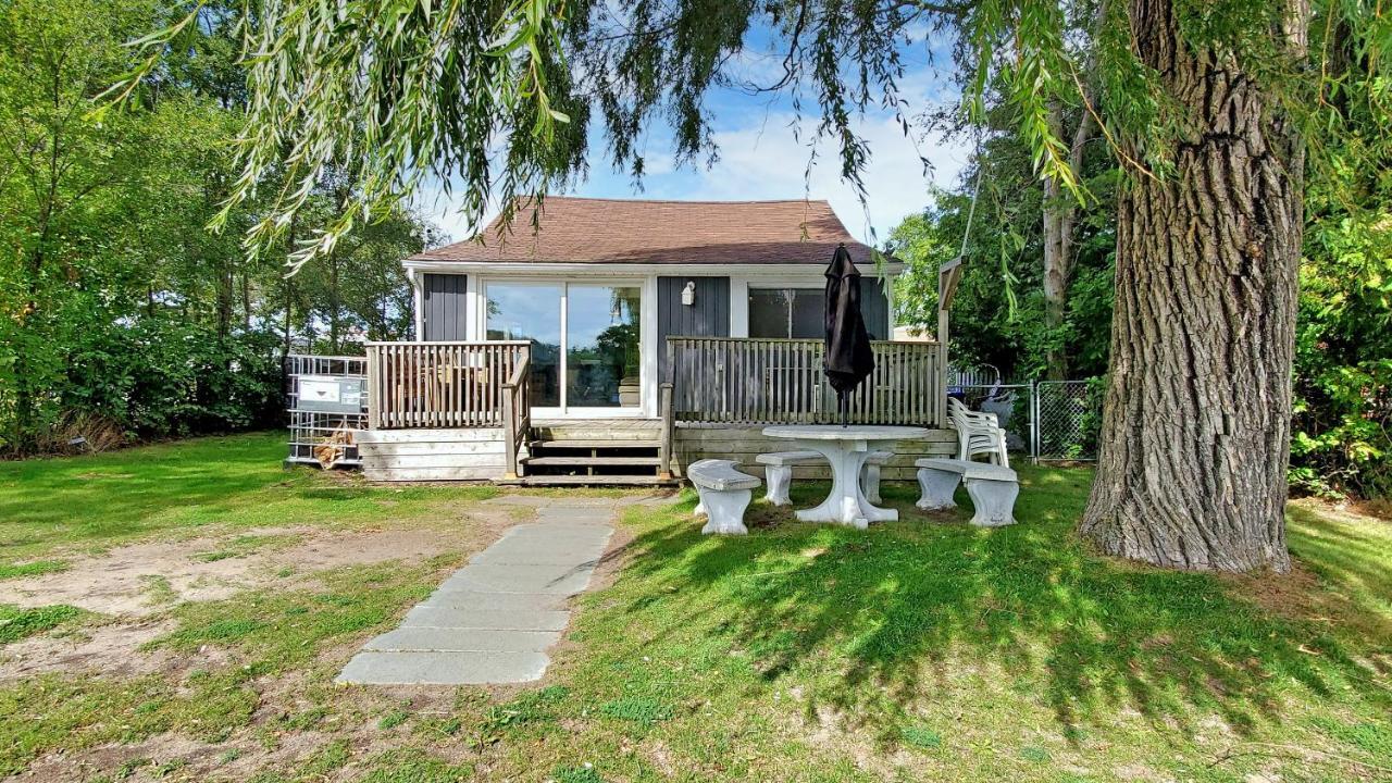 Main Beach River Retreat - Wasaga Beach 1 - Main Strip - 95 Mosley St 외부 사진