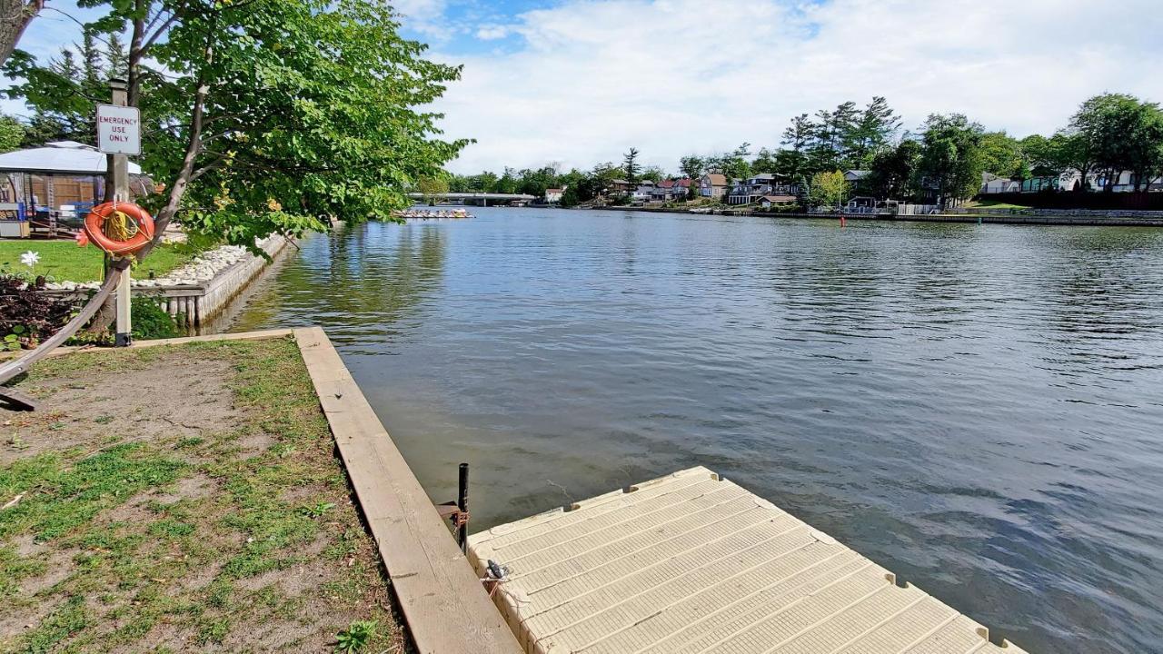 Main Beach River Retreat - Wasaga Beach 1 - Main Strip - 95 Mosley St 외부 사진