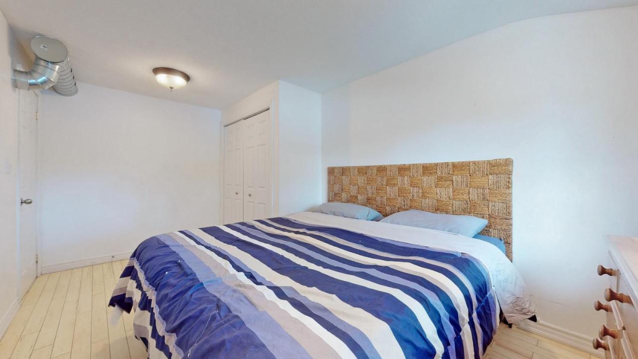 Main Beach River Retreat - Wasaga Beach 1 - Main Strip - 95 Mosley St 외부 사진